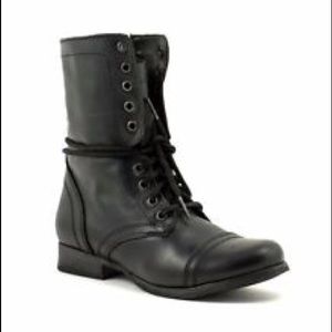 Steve Madden Black Troopa Combat Boots